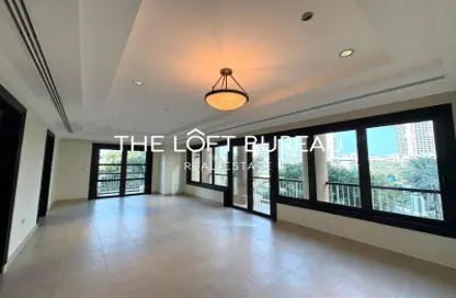 Apartment - 1 Bedroom - 2 Bathrooms for rent in Tower 4 - Porto Arabia - The Pearl Island - Doha