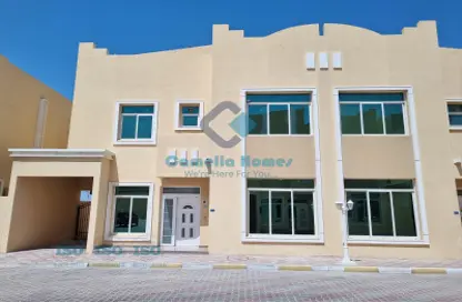 Villa - 5 Bedrooms - 5 Bathrooms for rent in Al Kheesa - Al Kheesa - Umm Salal Mohammed