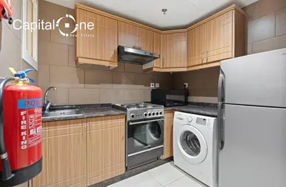 Apartment - 1 Bedroom - 1 Bathroom for rent in Salaja Street - Doha Al Jadeed - Doha