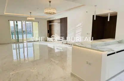 Apartment - 2 Bedrooms - 3 Bathrooms for sale in Viva East - Viva Bahriyah - The Pearl Island - Doha