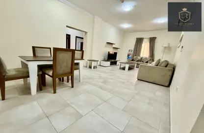 Apartment - 2 Bedrooms - 2 Bathrooms for rent in Al Nasr Street - Al Nasr - Doha