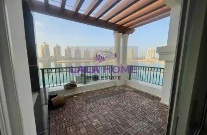 Townhouse - 2 Bedrooms - 3 Bathrooms for rent in Viva West - Viva Bahriyah - The Pearl Island - Doha