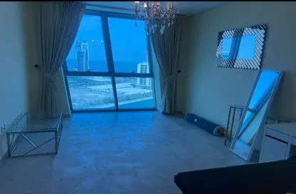 Apartment - 2 Bedrooms - 2 Bathrooms for rent in Zig Zag Tower A - Zig Zag Towers - West Bay - Doha