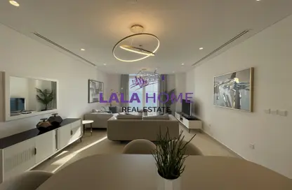 Apartment - 2 Bedrooms - 3 Bathrooms for rent in Floresta Gardens - Floresta Gardens - The Pearl Island - Doha