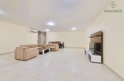 Apartment - 2 Bedrooms - 3 Bathrooms for rent in Old Al Ghanim - Al Ghanim - Doha