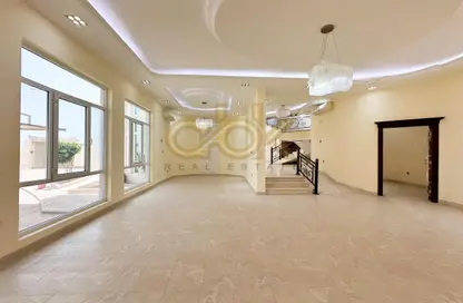 Villa - 6 Bedrooms for rent in Wadi Al Sail Villas - Wadi Al Sail - Doha