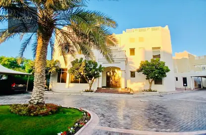 Villa - 4 Bedrooms - 5 Bathrooms for rent in West Bay Lagoon Villas - West Bay Lagoon - West Bay Lagoon - Doha