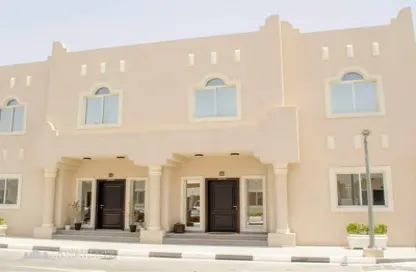 Villa - 3 Bedrooms - 3 Bathrooms for rent in Al Gharrafa - Al Gharrafa - Doha