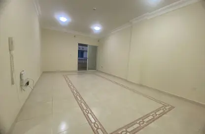 Apartment - 3 Bedrooms - 3 Bathrooms for rent in Fereej Bin Mahmoud South - Fereej Bin Mahmoud - Doha