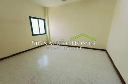 Apartment - 3 Bedrooms - 3 Bathrooms for rent in Hadramout Street - Doha Al Jadeed - Doha