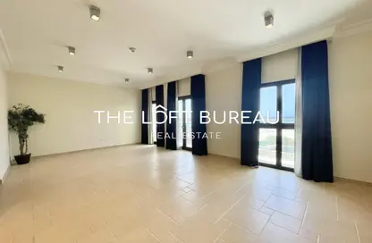 Apartment - 3 Bedrooms - 4 Bathrooms for rent in Mercato - Qanat Quartier - The Pearl Island - Doha