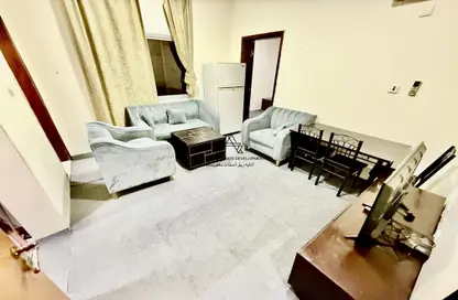 Apartment - 1 Bedroom - 1 Bathroom for rent in Umm Ghwailina Comm - Umm Ghuwalina - Umm Ghuwailina - Doha