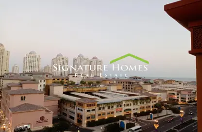 Apartment - 2 Bedrooms - 3 Bathrooms for rent in East Porto Drive - Porto Arabia - The Pearl Island - Doha