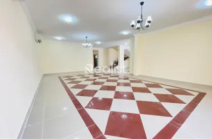 Villa - 5 Bedrooms - 6 Bathrooms for rent in Old Al Rayyan - Al Rayyan - Doha