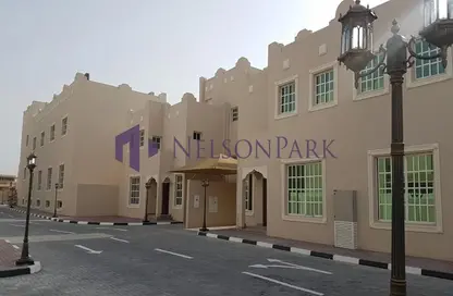 Villa - 5 Bedrooms - 6 Bathrooms for rent in Abu Hamour - Doha