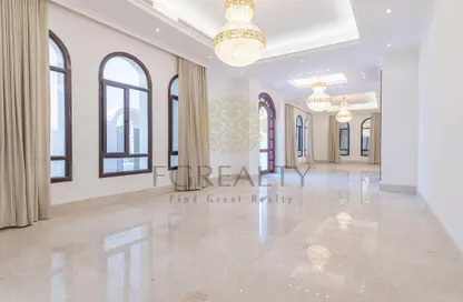 Villa - 7 Bedrooms - 7 Bathrooms for sale in Lusail City - Lusail