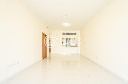 Apartment - 3 Bedrooms - 4 Bathrooms for rent in Viva East - Viva Bahriyah - The Pearl Island - Doha