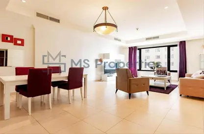 Apartment - 1 Bedroom - 2 Bathrooms for sale in West Porto Drive - Porto Arabia - The Pearl Island - Doha