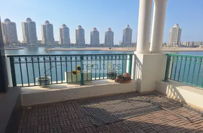 Apartment - 2 Bedrooms - 3 Bathrooms for rent in Tower 29 - Viva Bahriyah - The Pearl Island - Doha