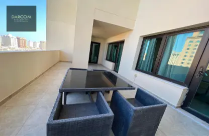 Apartment - 2 Bedrooms - 3 Bathrooms for rent in East Porto Drive - Porto Arabia - The Pearl Island - Doha