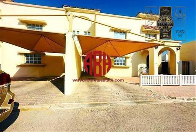 Villa - 4 Bedrooms - 4 Bathrooms for rent in Ain Khaled Villas - Ain Khaled - Doha