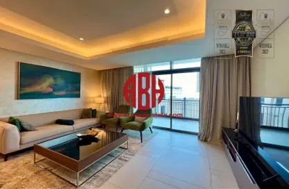 Apartment - 2 Bedrooms - 3 Bathrooms for rent in Tower 8 - Abraj Quartiers - The Pearl Island - Doha