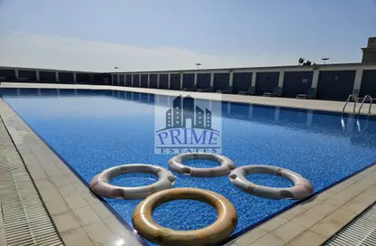 Apartment - 2 Bedrooms - 3 Bathrooms for sale in Zig Zag Tower B - Zig Zag Towers - West Bay - Doha