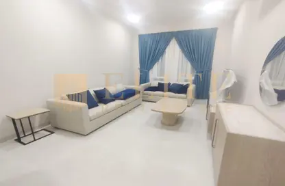 Apartment - 2 Bedrooms - 2 Bathrooms for rent in M Residence 2 - Fereej Bin Mahmoud North - Fereej Bin Mahmoud - Doha