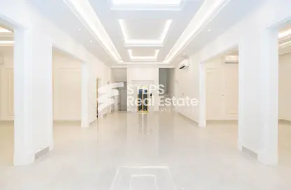 Villa for sale in Al Thumama - Al Thumama - Doha