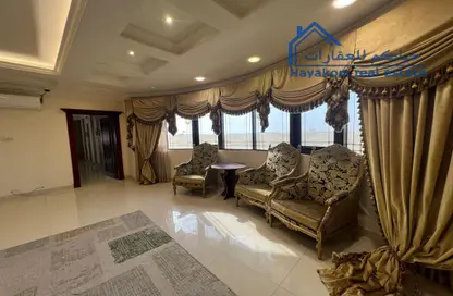 Villa - 7 Bedrooms for sale in Lusail City - Lusail