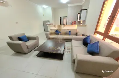 Apartment - 1 Bedroom - 1 Bathroom for rent in Salaja Street - Doha Al Jadeed - Doha