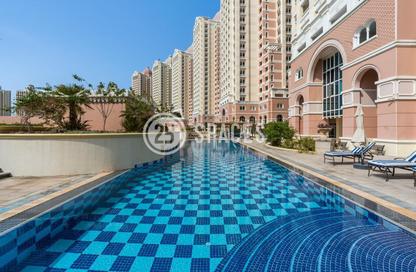 Apartment - 2 Bedrooms - 3 Bathrooms for sale in Viva East - Viva Bahriyah - The Pearl Island - Doha