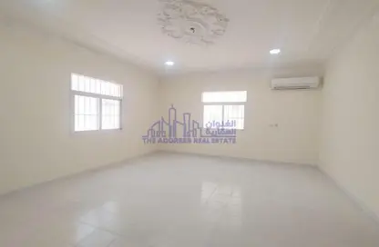 Villa - 7 Bedrooms - 5 Bathrooms for rent in Souk Al gharaffa - Al Gharrafa - Doha