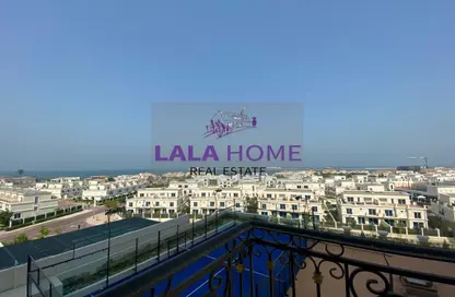 Apartment - 2 Bedrooms - 3 Bathrooms for rent in Viva West - Viva Bahriyah - The Pearl Island - Doha