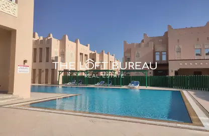 Compound - 4 Bedrooms - 5 Bathrooms for rent in North Gate - West Bay Lagoon - Doha