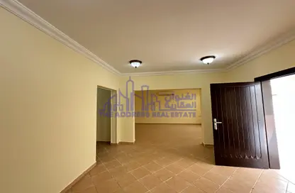 Villa - 5 Bedrooms - 4 Bathrooms for rent in Ain Khaled Villas - Ain Khaled - Doha