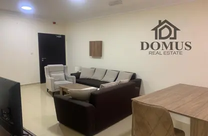 Apartment - 2 Bedrooms - 2 Bathrooms for rent in Tadmur Street - Old Airport Road - Doha