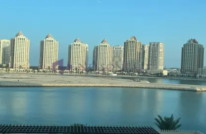 Apartment - 1 Bedroom - 2 Bathrooms for rent in Viva West - Viva Bahriyah - The Pearl Island - Doha