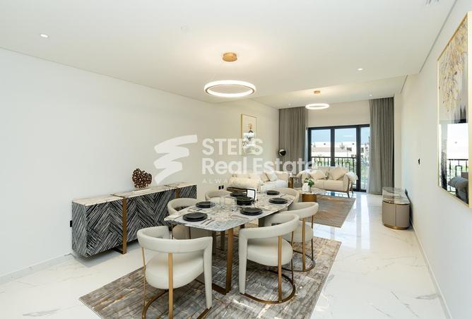 Apartment - 2 Bedrooms - 3 Bathrooms for sale in Giardino Village - The Pearl Island - Doha