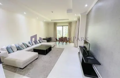 Apartment - 1 Bedroom - 2 Bathrooms for sale in Fox Hills - Fox Hills - Lusail