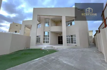 Villa - 5 Bedrooms - 6 Bathrooms for rent in Street 871 - Al Duhail South - Al Duhail - Doha