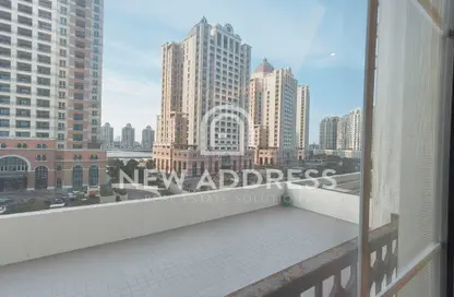 Apartment - 2 Bedrooms - 4 Bathrooms for rent in Floresta Gardens - Floresta Gardens - The Pearl Island - Doha