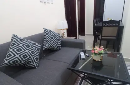 Apartment - 1 Bedroom - 1 Bathroom for rent in Old Salata - Salata - Doha