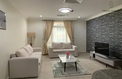 Apartment - 1 Bedroom - 1 Bathroom for rent in Old Salata - Salata - Doha