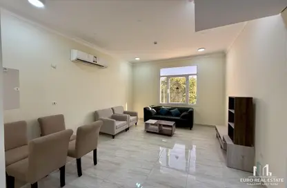 Apartment - 2 Bedrooms - 2 Bathrooms for rent in Al Duhail South - Al Duhail - Doha