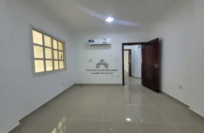 Apartment - 2 Bedrooms - 2 Bathrooms for rent in Al Rawabi Street - Al Muntazah - Doha