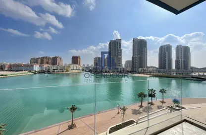 Apartment - 1 Bedroom - 2 Bathrooms for rent in Gewan Island - The Pearl Island - Doha