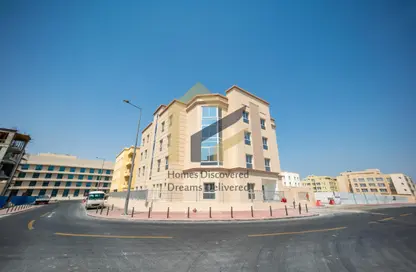 Apartment - 2 Bedrooms - 2 Bathrooms for rent in Al Nasr Street - Al Nasr - Doha