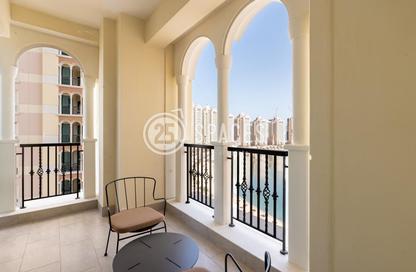 Apartment - 2 Bedrooms - 3 Bathrooms for rent in Viva West - Viva Bahriyah - The Pearl Island - Doha