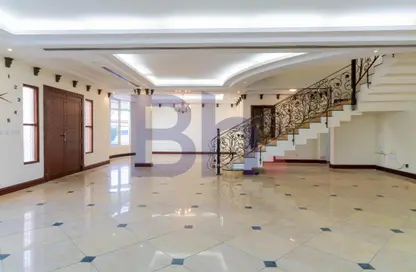 Villa - 4 Bedrooms - 5 Bathrooms for rent in North Gate - West Bay Lagoon - Doha